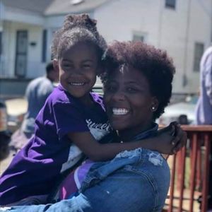 Meet your Posher, Taron